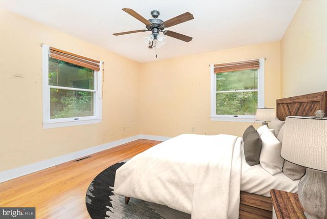 7512 MARMION LN, King George, VA 22485