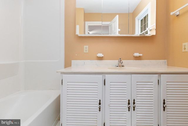 7512 MARMION LN, King George, VA 22485