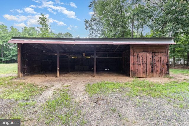 7512 MARMION LN, King George, VA 22485