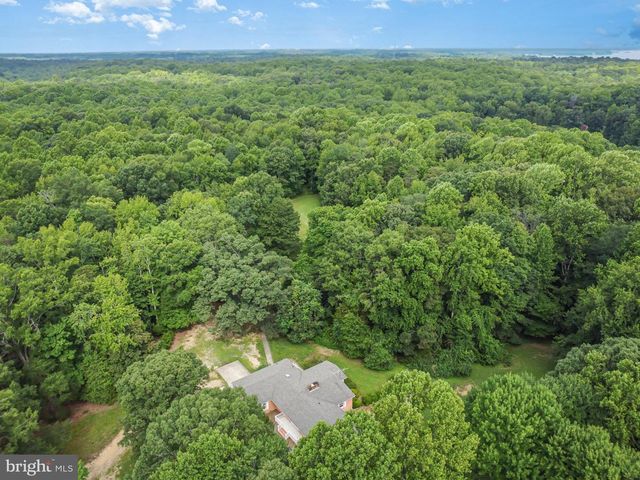 7512 MARMION LN, King George, VA 22485