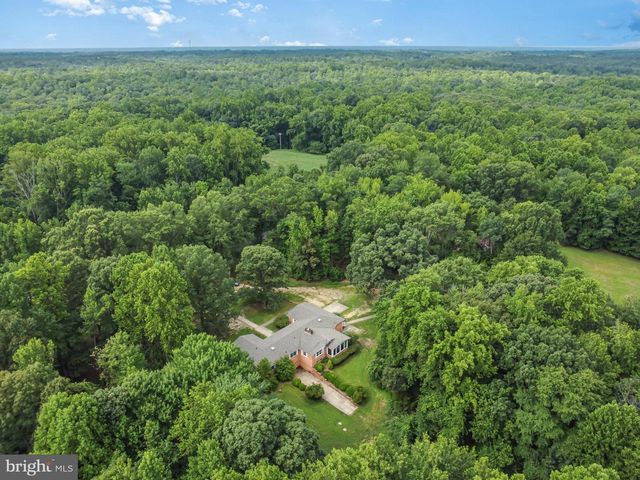 7512 MARMION LN, King George, VA 22485