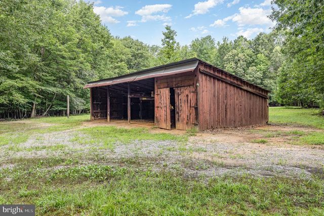 7512 MARMION LN, King George, VA 22485