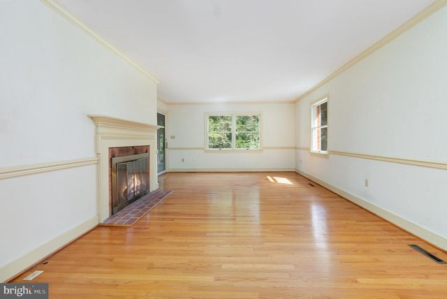 7512 MARMION LN, King George, VA 22485