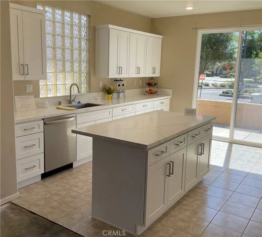 8251 Triplett Lane, Hemet, CA 92545