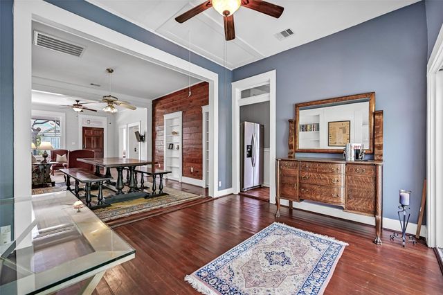 1518 21st Street, Galveston, TX 77550