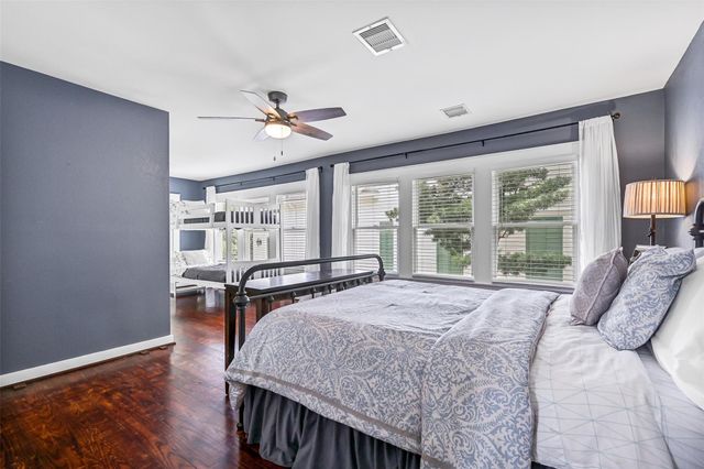 1518 21st Street, Galveston, TX 77550