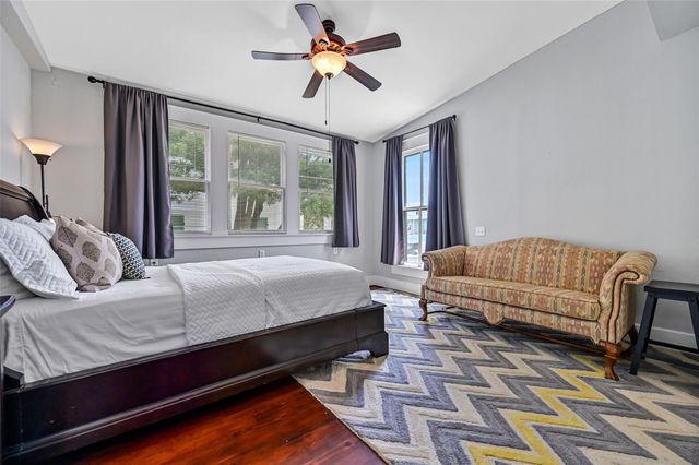 1518 21st Street, Galveston, TX 77550