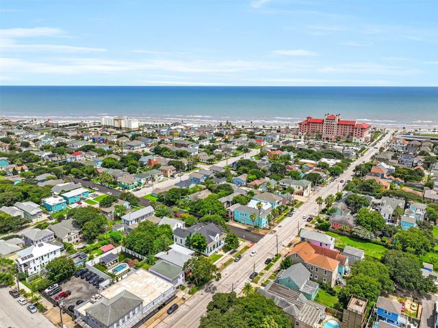 1518 21st Street, Galveston, TX 77550