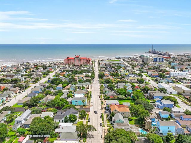 1518 21st Street, Galveston, TX 77550