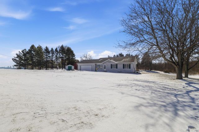 27741 Kramer ROAD, Waterford, WI 53185