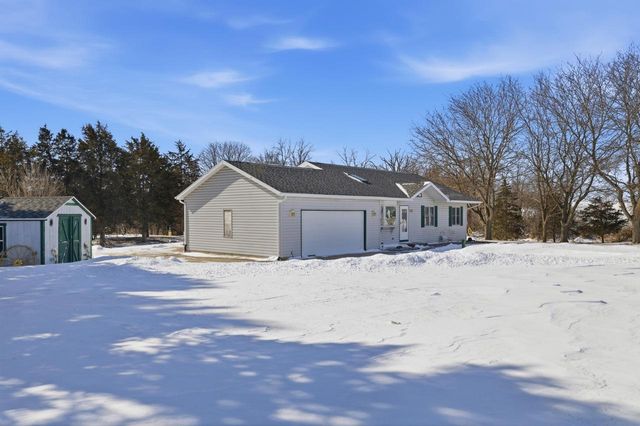 27741 Kramer ROAD, Waterford, WI 53185