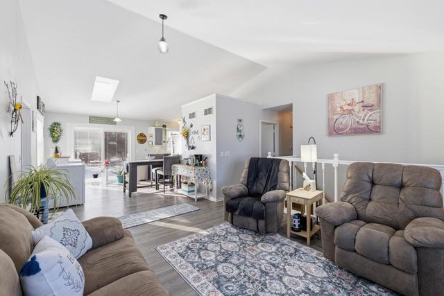 27741 Kramer ROAD, Waterford, WI 53185