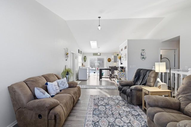 27741 Kramer ROAD, Waterford, WI 53185