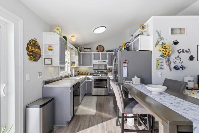 27741 Kramer ROAD, Waterford, WI 53185