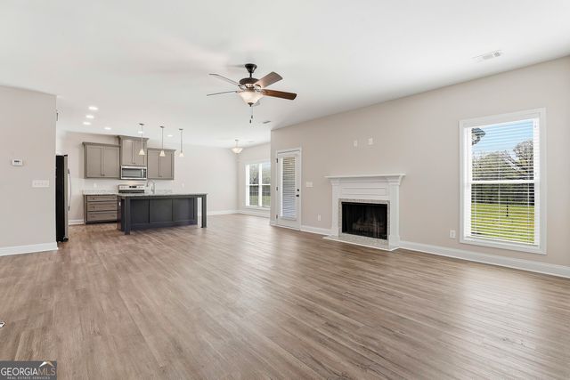 1141 Windsweep Farm Road, Thomaston, GA 30286