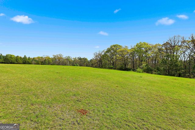 1141 Windsweep Farm Road, Thomaston, GA 30286