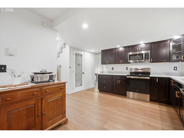 2113 Ne 151ST Ct, Vancouver, WA 98684