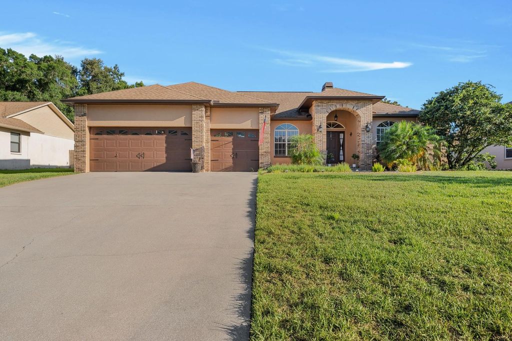 3950 APPLETREE DRIVE, Valrico, FL 33594