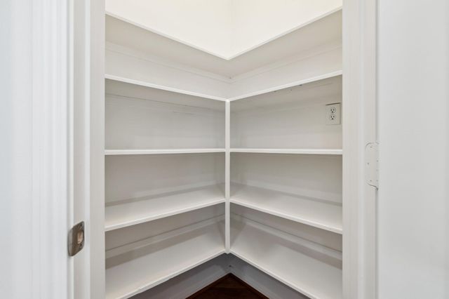 1327 Mission Chase Drive, Houston, TX 77077