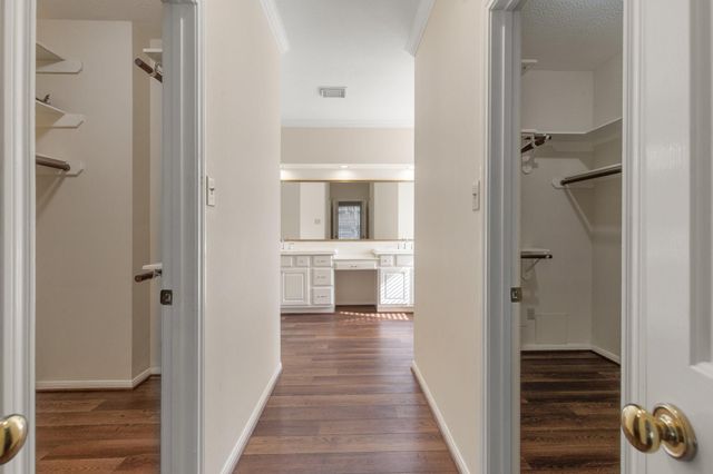 1327 Mission Chase Drive, Houston, TX 77077