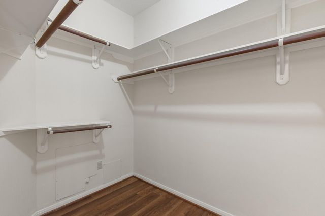 1327 Mission Chase Drive, Houston, TX 77077