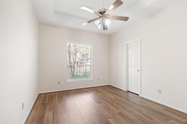 1327 Mission Chase Drive, Houston, TX 77077