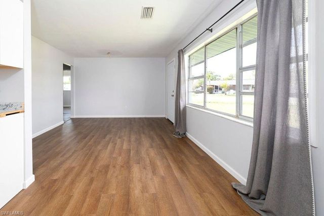 4631 New Haven DR, Fort Myers, FL 33908