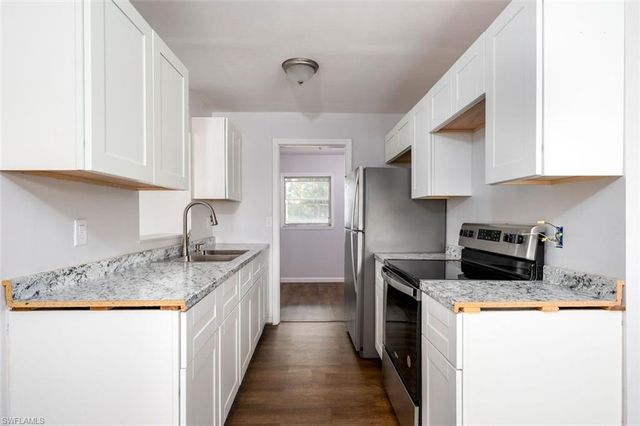 4631 New Haven DR, Fort Myers, FL 33908