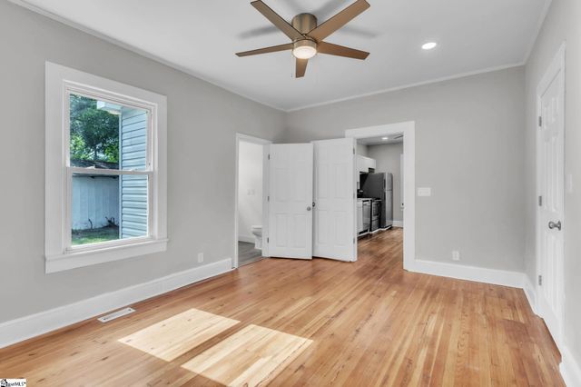 207 Brooks Avenue, Greenville, SC 29617