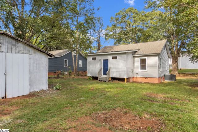 207 Brooks Avenue, Greenville, SC 29617