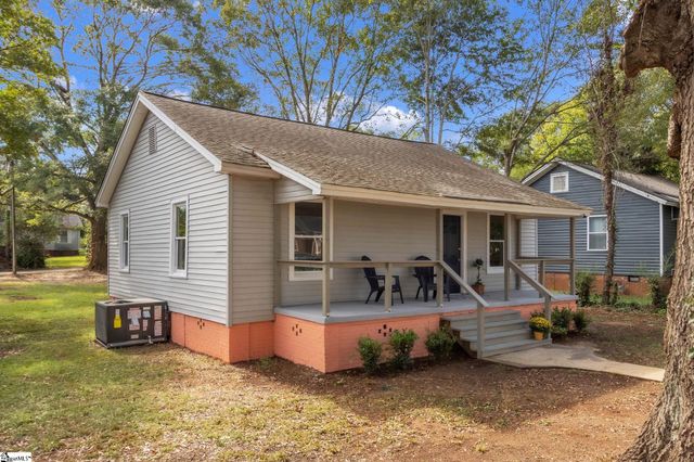 207 Brooks Avenue, Greenville, SC 29617