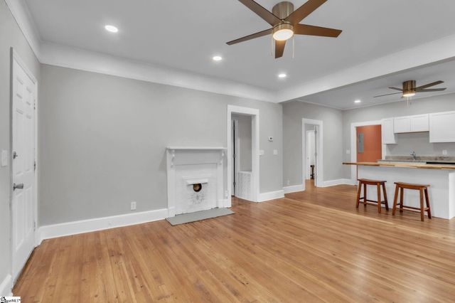 207 Brooks Avenue, Greenville, SC 29617