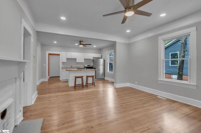 207 Brooks Avenue, Greenville, SC 29617