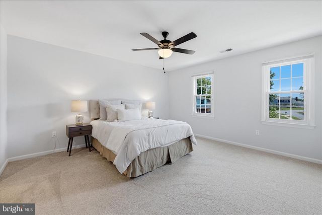 7901 MARYSIA CT, Springfield, VA 22153