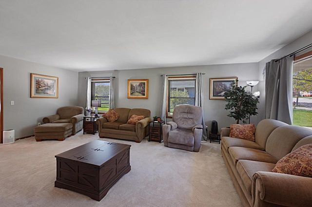 4266 78th STREET, Greenfield, WI 53220