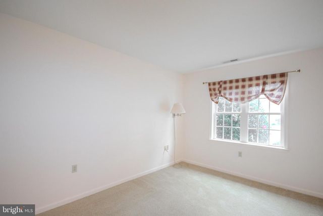 922 W SCHUMAKER MANOR DR, Salisbury, MD 21804