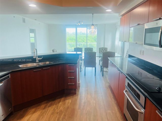 14951 Royal Oaks Lane 409, North Miami, FL 33181