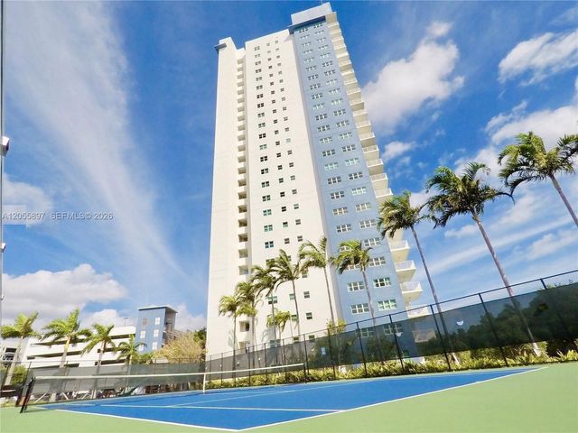 14951 Royal Oaks Lane 409, North Miami, FL 33181