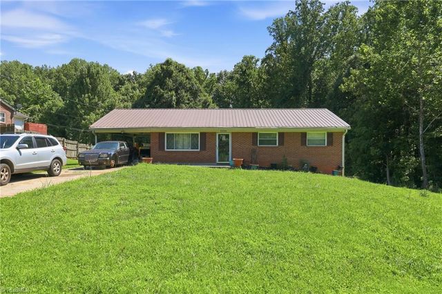 5354 Sunrise Terrace, Winston-salem, NC 27105