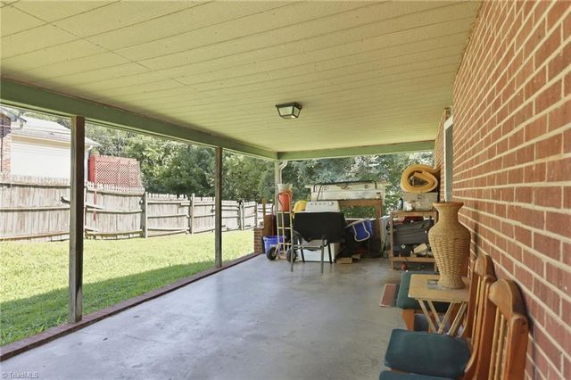 5354 Sunrise Terrace, Winston-salem, NC 27105