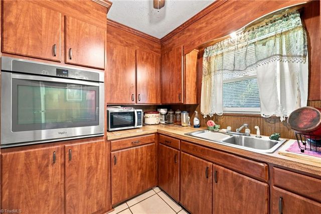 5354 Sunrise Terrace, Winston-salem, NC 27105