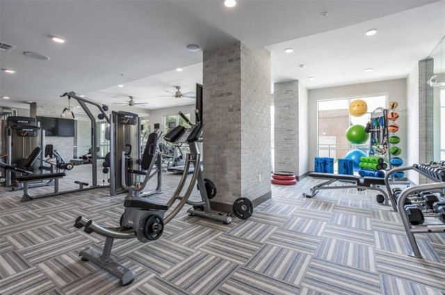 1111 N Durham Drive 620, Houston, TX 77008