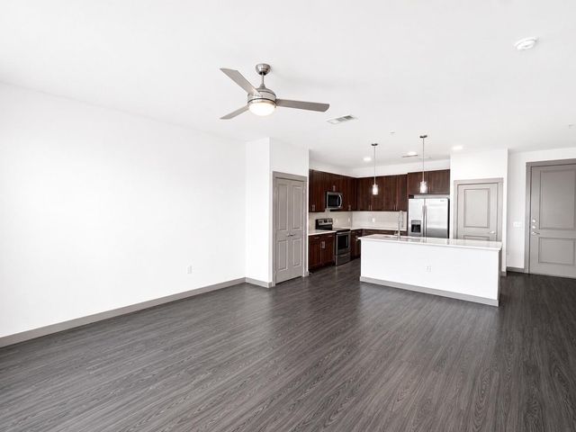 1111 N Durham Drive 620, Houston, TX 77008