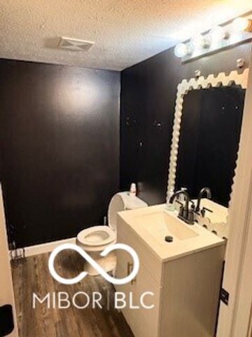 4528 Bellchime Drive, Indianapolis, IN 46235