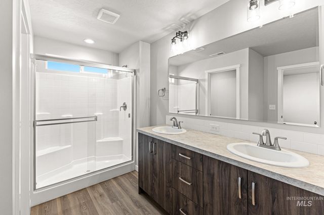 13668 Judson St, Caldwell, ID 83607