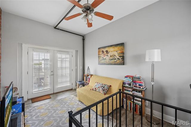 1831 Sidney Street L, St Louis, MO 63104