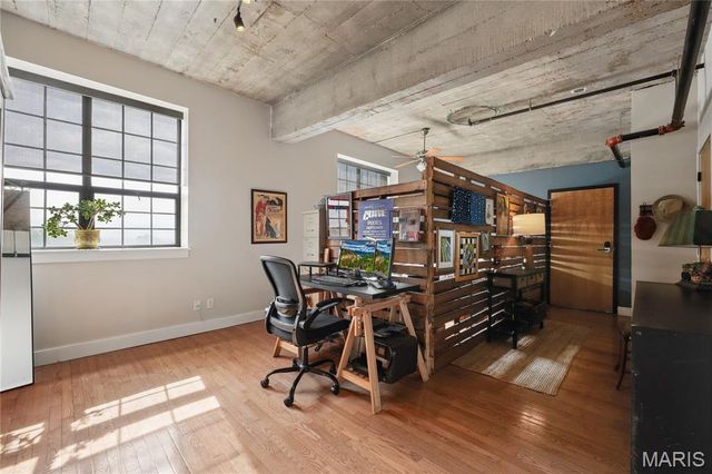 1831 Sidney Street L, St Louis, MO 63104