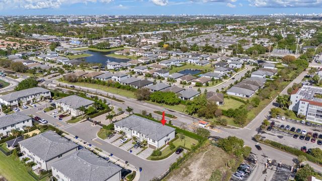 2906 Olivia Avenue, Lauderdale Lakes, FL 33311