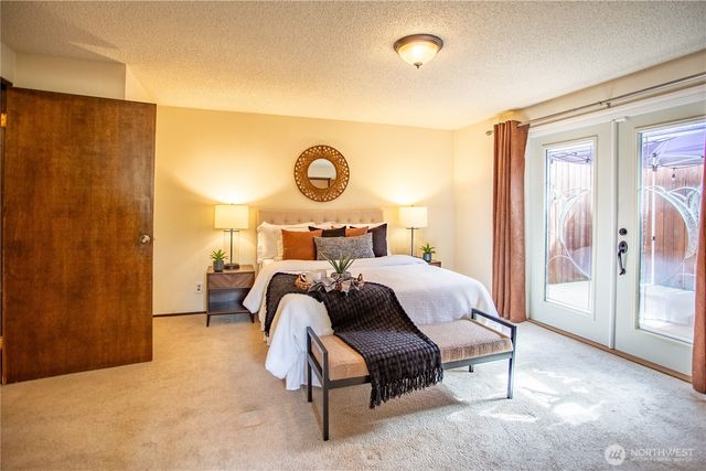 3949 SE 10th Place, Renton, WA 98058