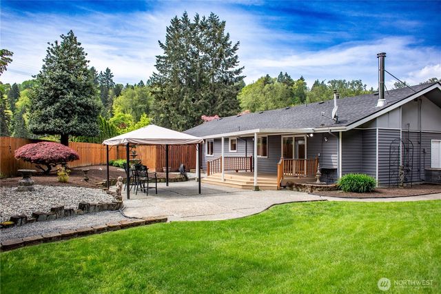 3949 SE 10th Place, Renton, WA 98058